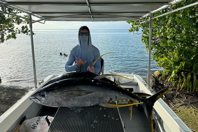Wholesale Fishing in Poti Marara at Tahiti Teahupoo Peninsula - Key highlights at a glance